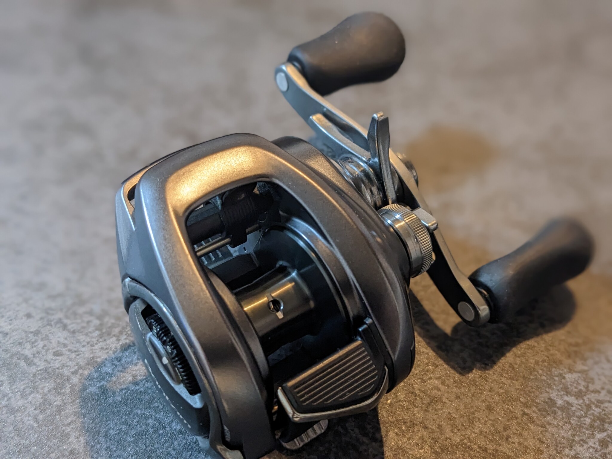 値引き シマノ SHIMANO ベイトリール 22 バンタム HG RIGHT ad-naturam.fr